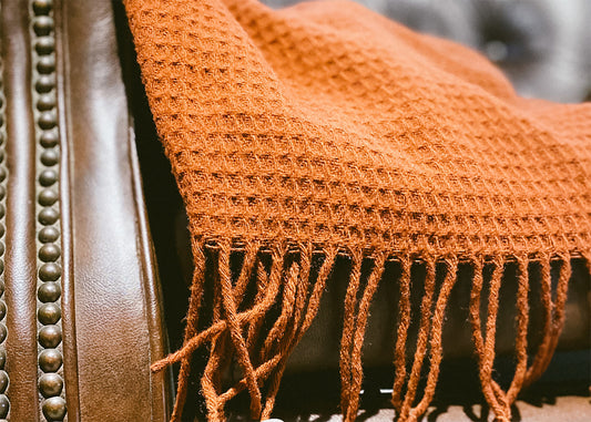 7 Ways to Style Your Woolen Blanket: Home Decor Ideas for Winter